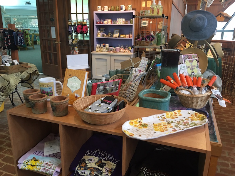 GiftShop-01-sp2022