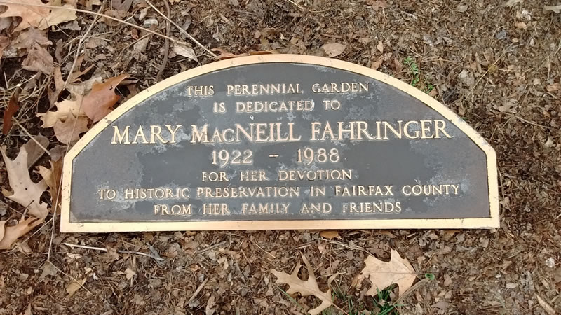 Photo of Plaque for Mary Macneill Fahringer